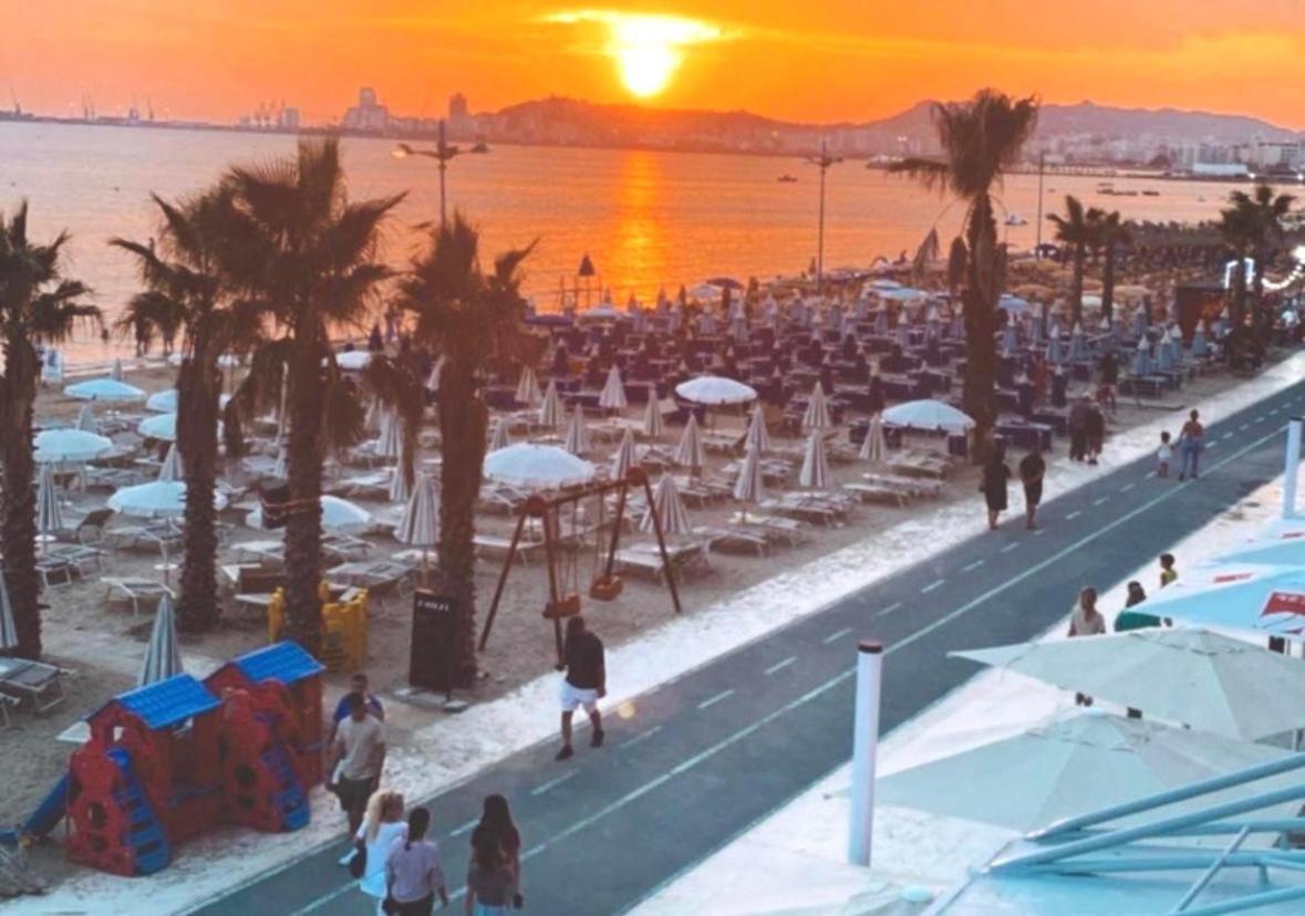 Durres Strand Direkt Am Meer Εξωτερικό φωτογραφία